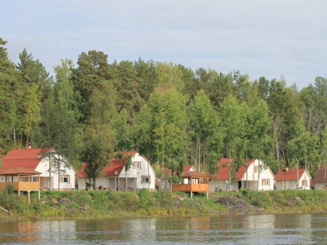 Домик у реки  фото 5
